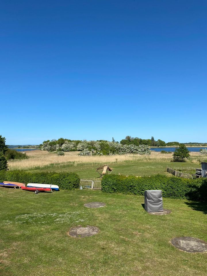 Ferienwohnung  Rügen JUNI AUG Kapazitäten Terrasse Wasserblick in Zudar