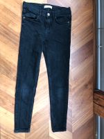 Zara Skinny Jeans für Mädchen Gr 140 Bremen-Mitte - Ostertor Vorschau