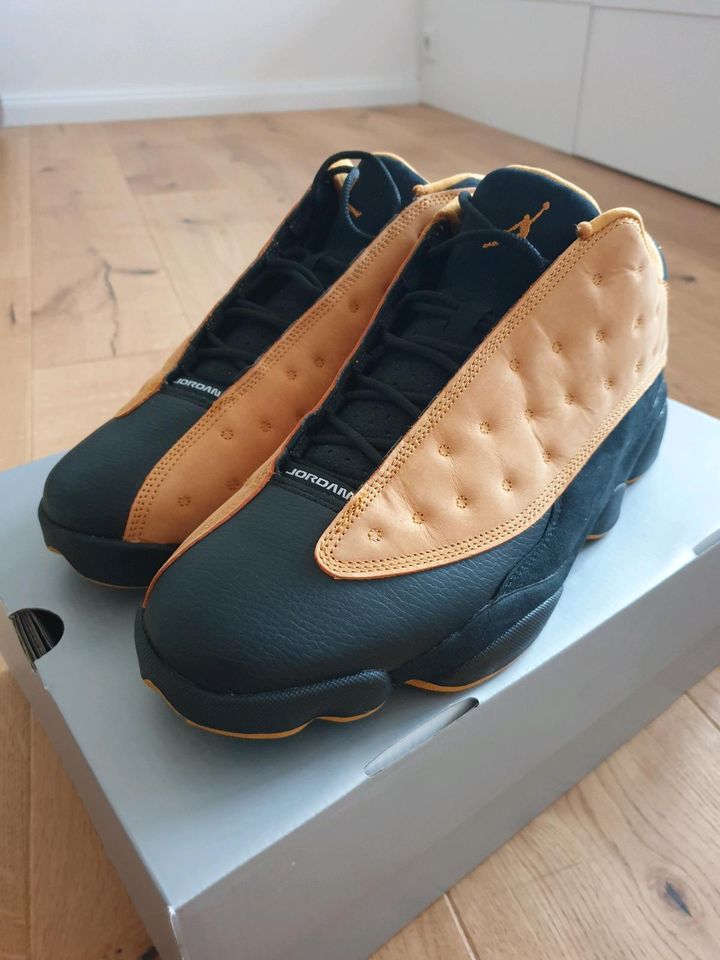 Jordan 13 Black Chutney Neu in Duisburg