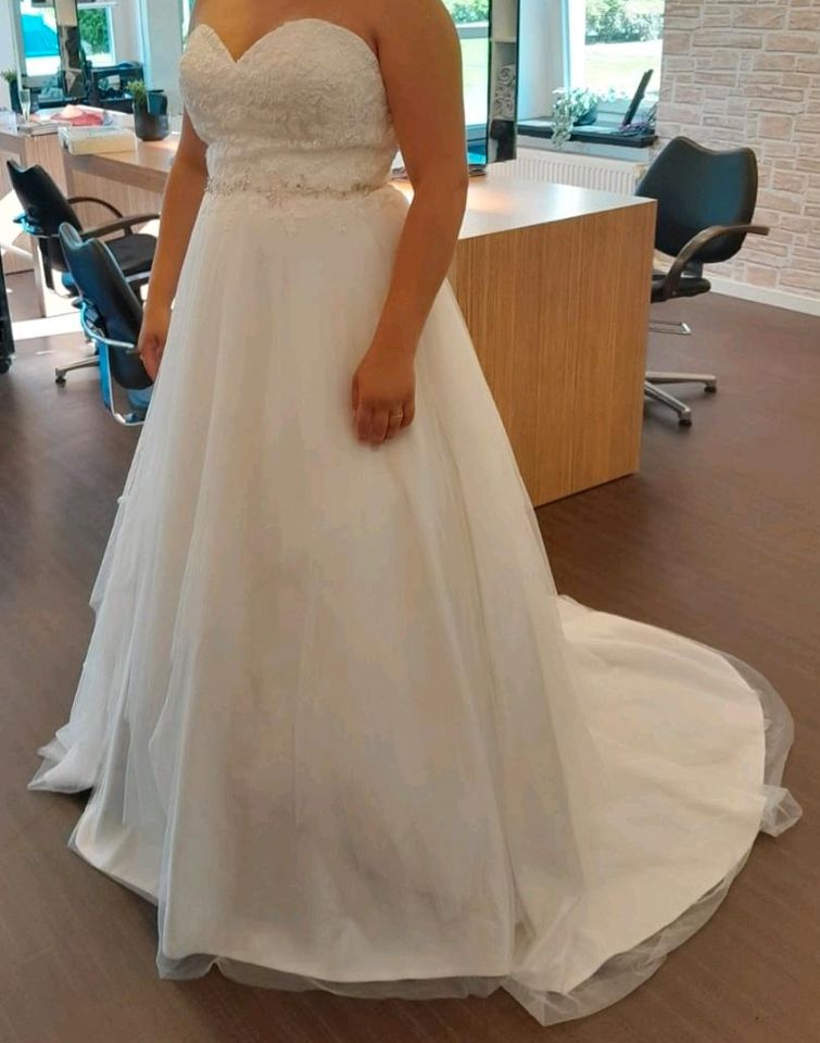 Brautkleid in Wilhelmshaven