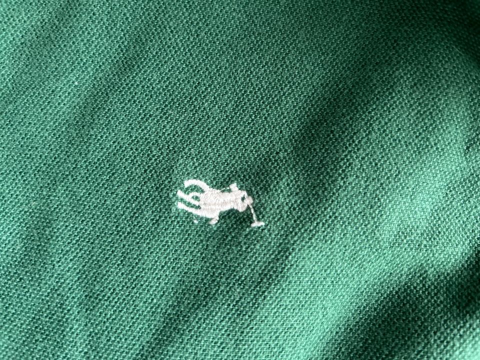 Polo T-Shirt in dunkelgrün in Kronberg im Taunus