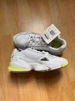 NEU Adidas Falcon W Originals neon pink gelb Frankfurt am Main - Westend Vorschau