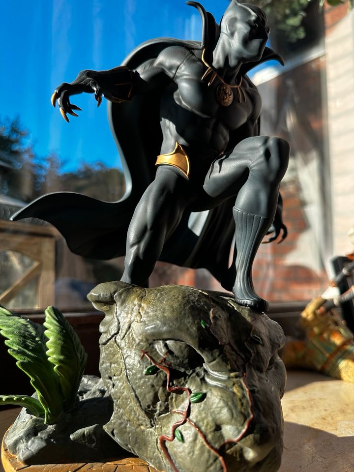 Black Panther Artfx Fine Art Resin Statue Marvel // No sideshow in Ascheberg