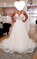 Brautkleid ivory 38/M Lisa Donetti A-Linie Spitze Hochzeitskleid Nordrhein-Westfalen - Rheda-Wiedenbrück Vorschau