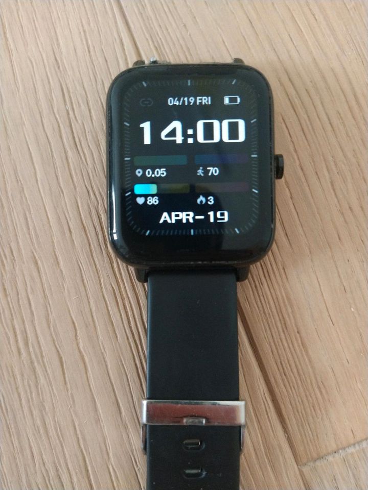 Fitness Elektro Armbanduhr SmartWatch in Bielefeld