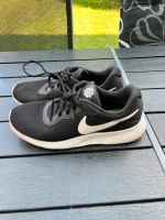 Nike Tanjun 42,5 schwarz Nike Sneaker Herren/Jungen Bayern - Aschaffenburg Vorschau