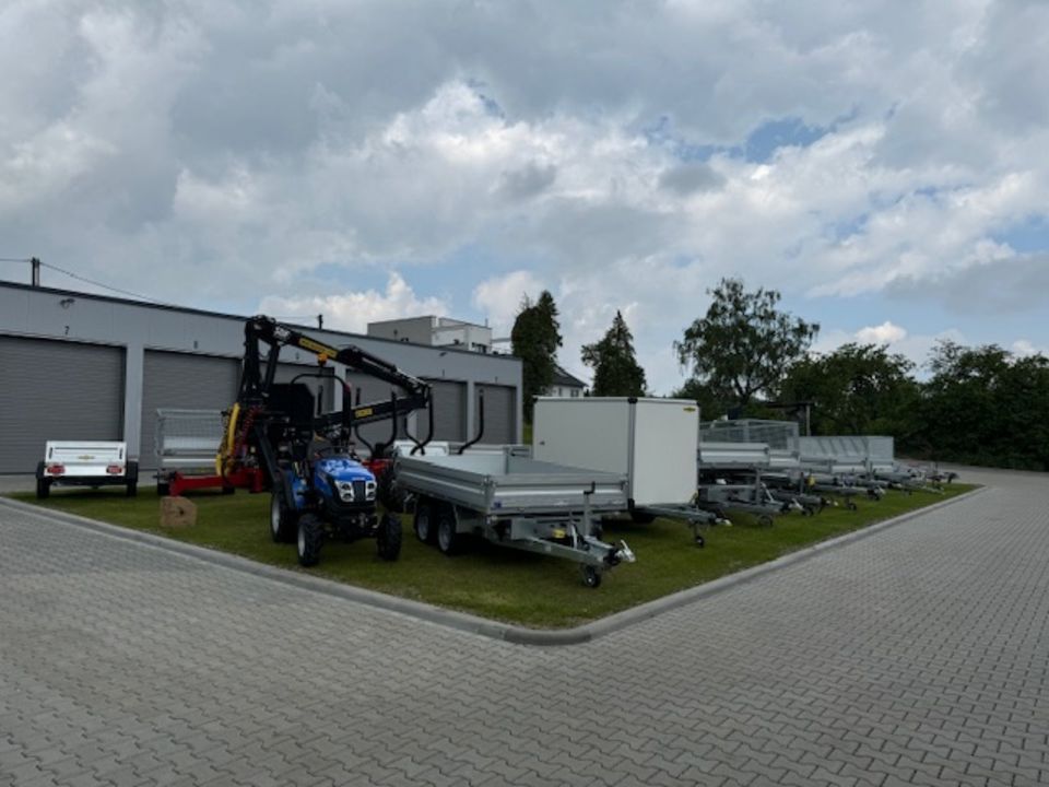 HUMBAUR MTK 354722 Pkw Transporter Vollausstattung Lagerfahrzeug in Bad Schwalbach