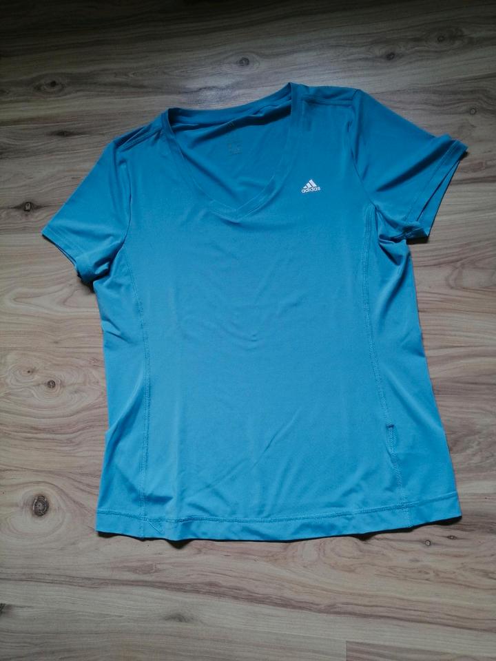 Sportshirt von Adidas, Gr. L, türkis in Husby