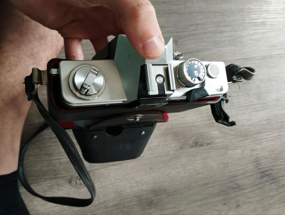 Praktica L2 mit Case und Makinon Objektiv in Haan