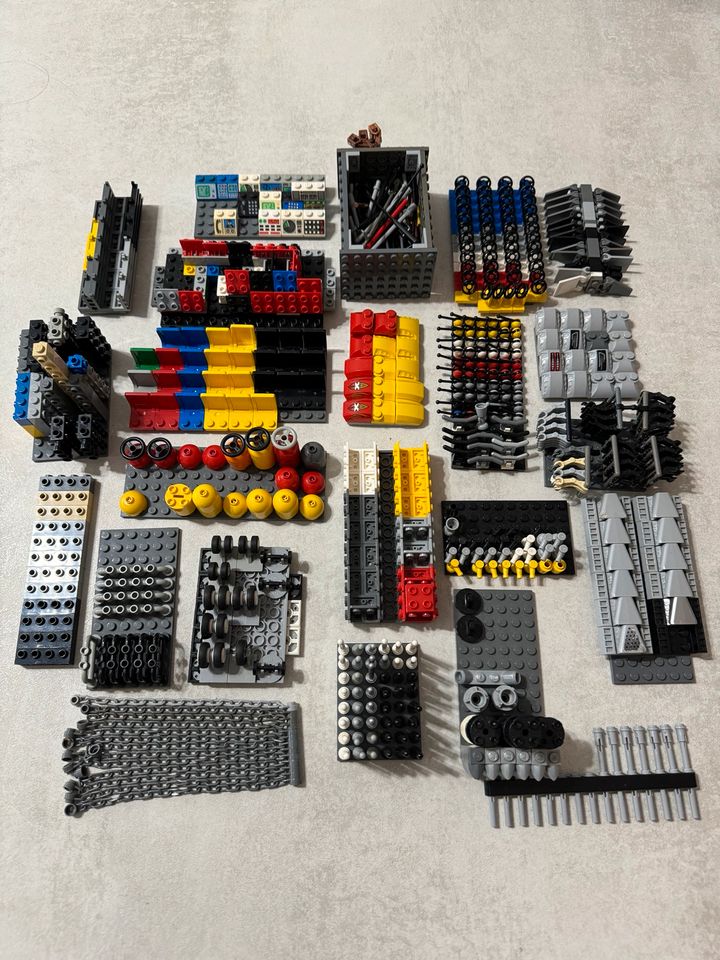 LEGO Diverse Teile Sortiert in Remagen