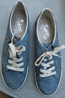 Sneaker Rieker hellblau 42 Turnschuhe wie Neu Leder Sohle Brandenburg - Ortrand Vorschau