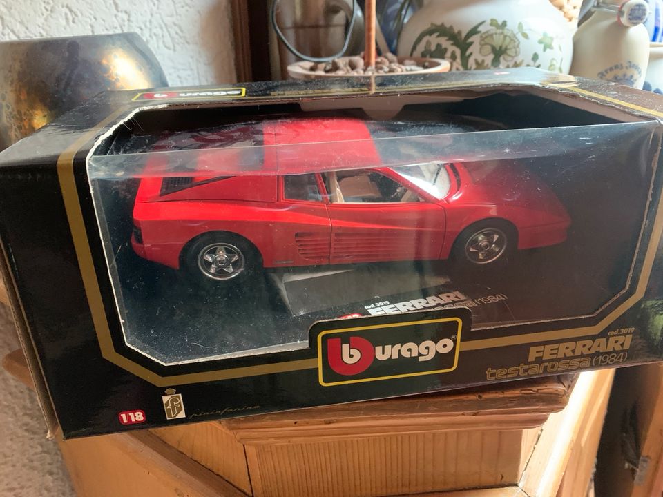 Burghof Ferrari 1984 testarossa rot Modellauto in Landshut