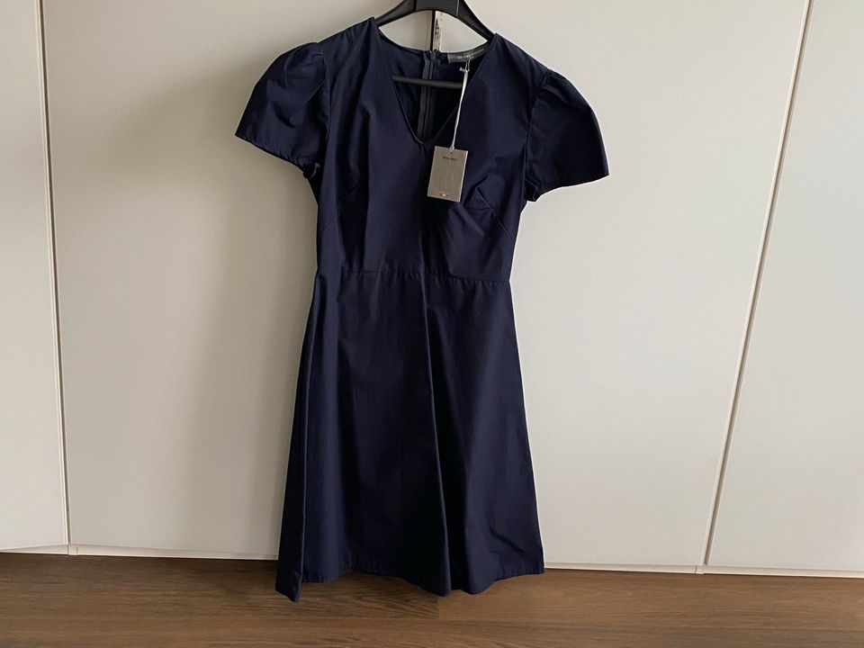 Dunkelblaues Kleid aus Baumwolle Größe 34 Sandro Ferrone - neu! in München