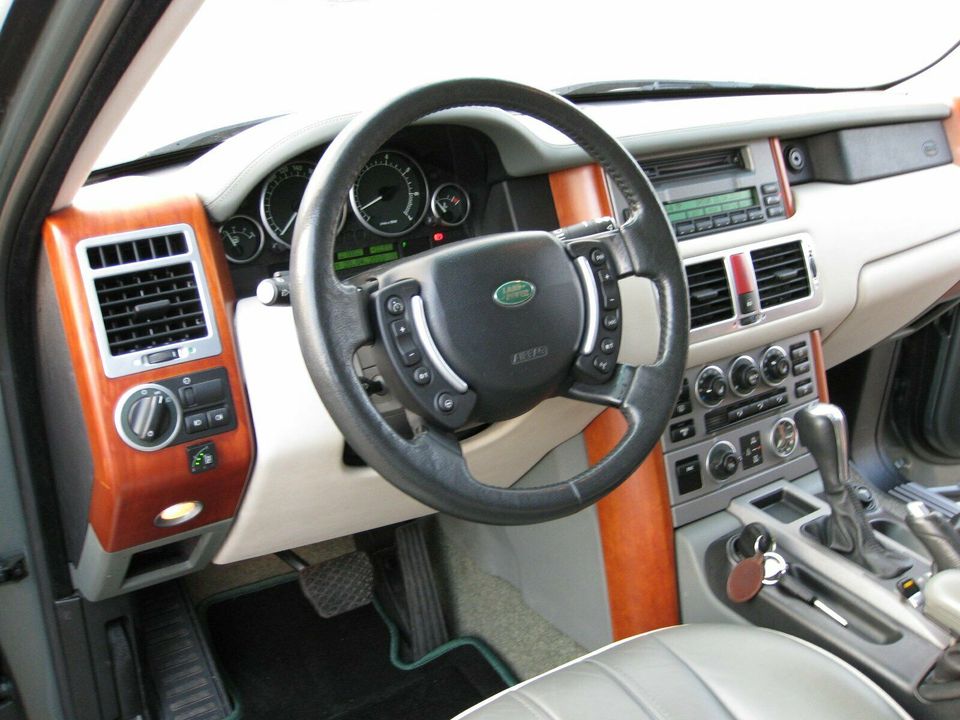 Range Rover Display Pixelfehler Tacho Reparatur in Borken