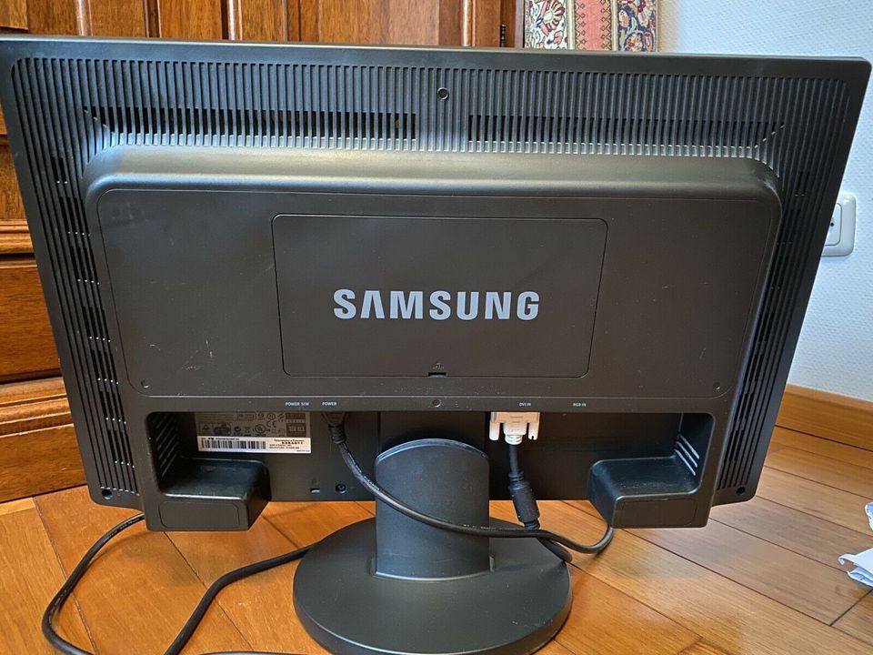 Samsung Monitor 2494LW, KI24WS, 24 Zoll, einwandfrei in Berlin