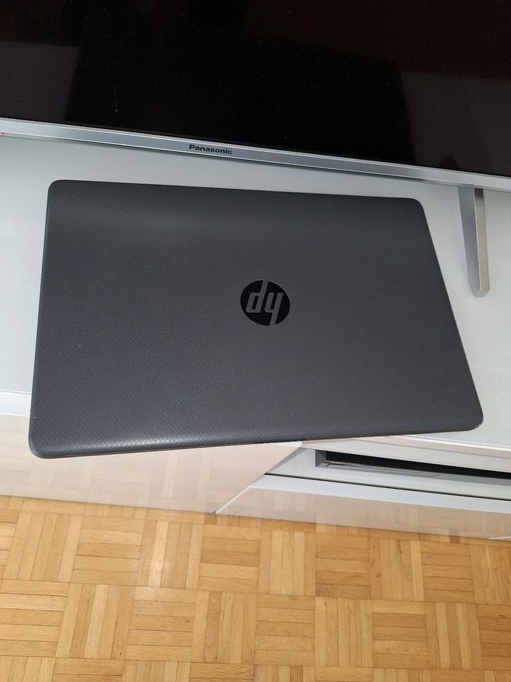 Laptop  HP 250 G8 34N33ES, in Originalkarton in Paderborn