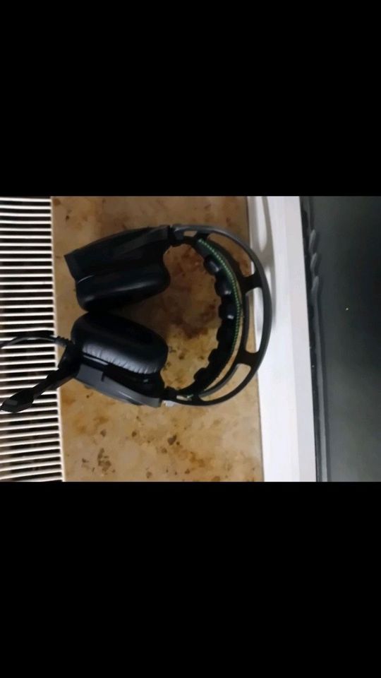 Razer Tiamat 7.1 Headset in Selm