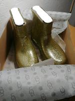 UGG Stiefel/Gummistiefel neuwertig Stuttgart - Stuttgart-Ost Vorschau