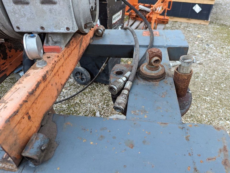 Vakuumheber Vakuumsauger Betonplatten Platten Heber Sauger Vakuum Stelconplatten Fahrplatten Betonfahrplatte Großraumplatte Fahrstraße Baustraße in Leipzig