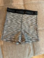 Nike Pro Damen Shorts Radler S Sport Berlin - Wilmersdorf Vorschau