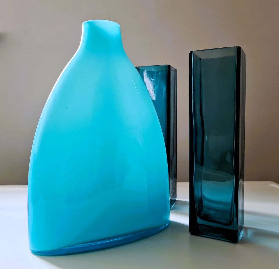Dekorative Vase Glas türkis petrol transparent bauchig eckig in Oberhausen