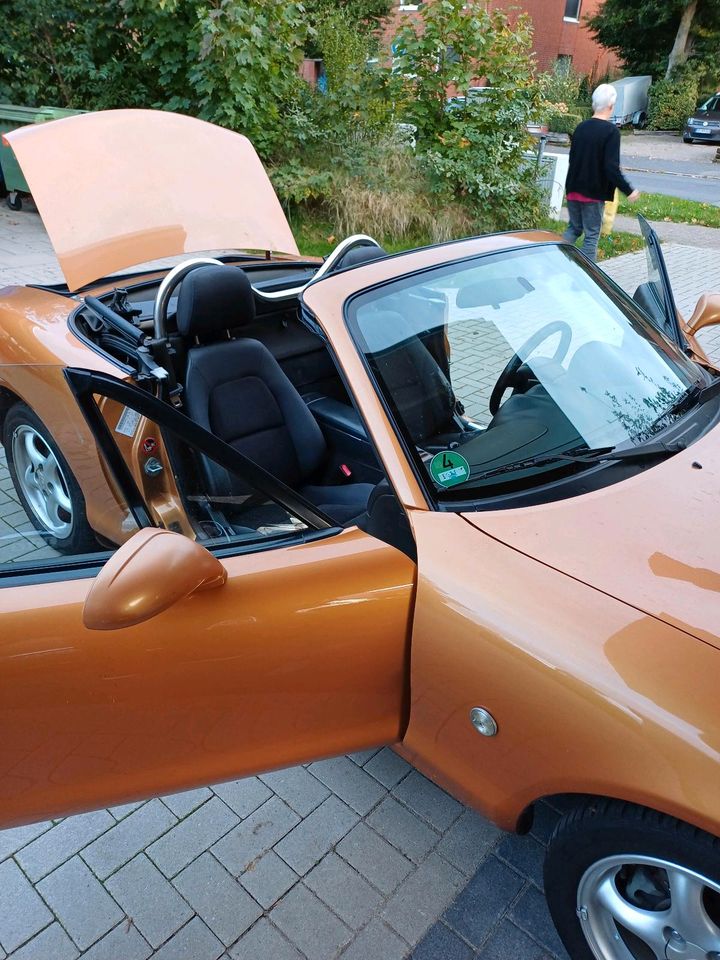 Sommerfahrzeug Mazda MX5 in Kaltenkirchen