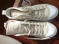 Sneaker Guess 38 beige Nieten Herzen high mittelhoch Rheinland-Pfalz - Meinborn Vorschau