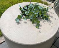 Garten Tisch aus Beton gegossen. Nordrhein-Westfalen - Hamm Vorschau