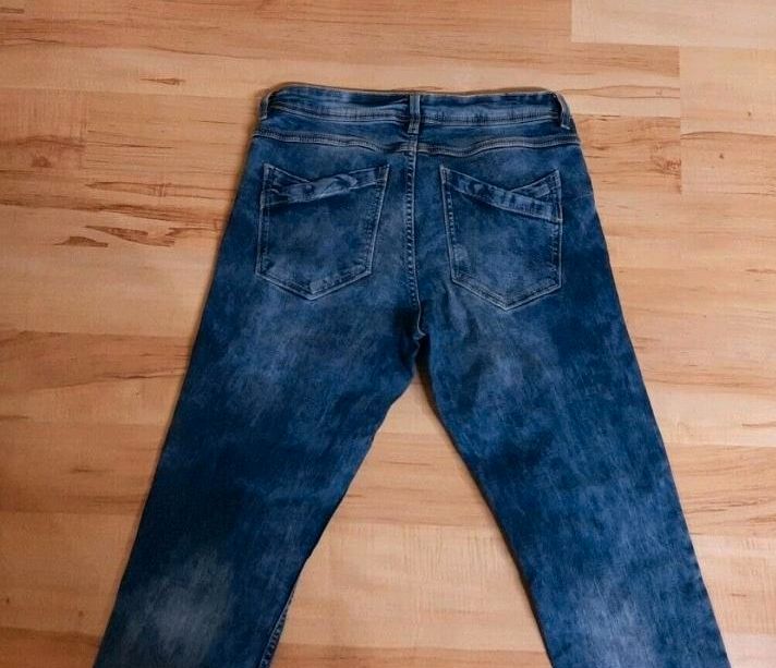 Tschibo Damen Jeans Gr. 38 Up2Fashion in St Gangloff