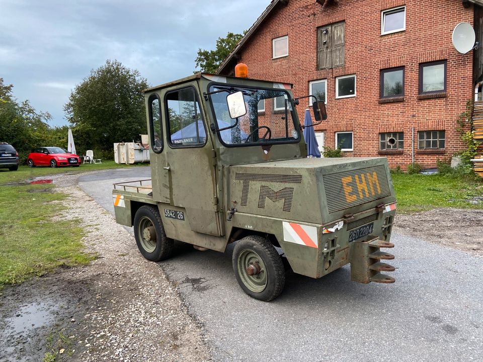 Flugzeugschlepper in Bielefeld