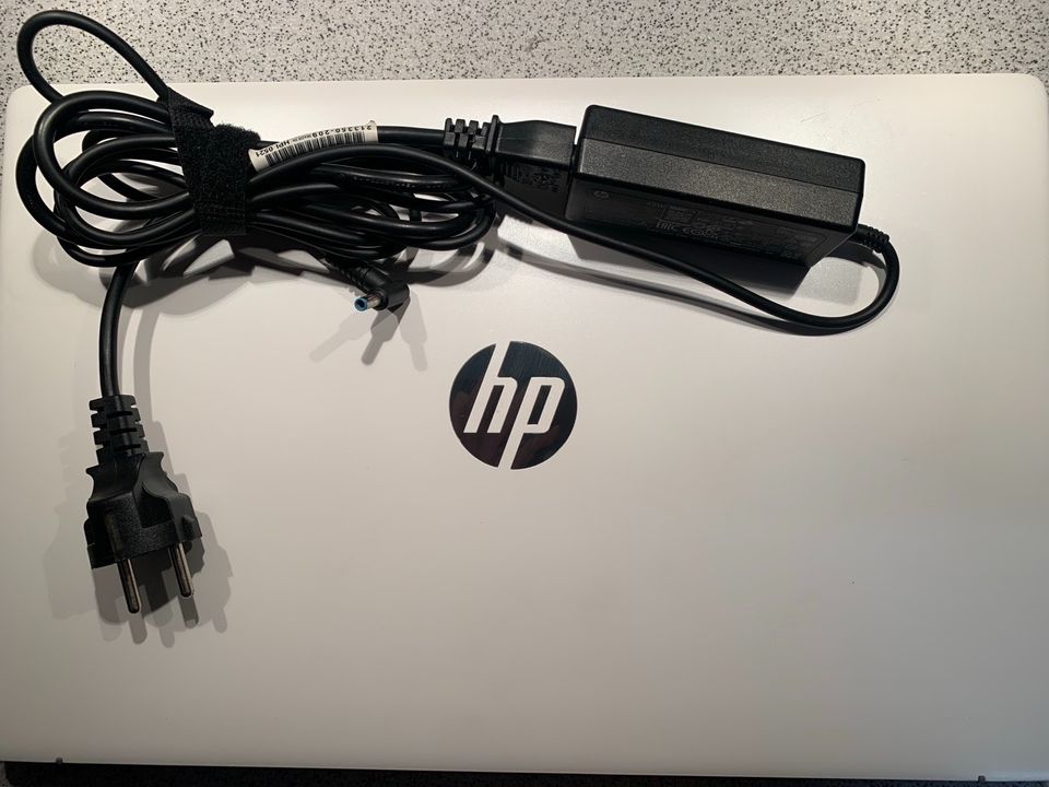 Laptop HP RTL8821CE in Oberwesel