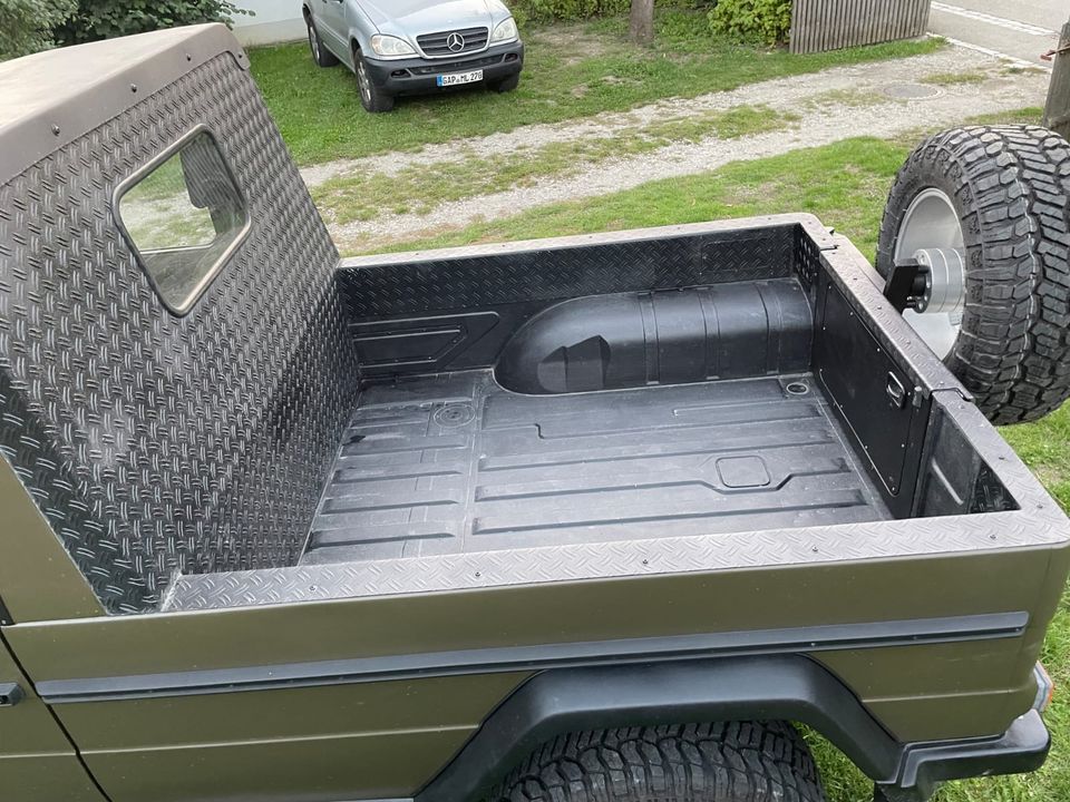 Mercedes G Steyr Puch 230 GE Pickup in Saarlouis