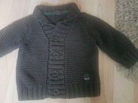 Esprit Strickjacke Gr. 68 Junge braun Baby Friedrichshain-Kreuzberg - Kreuzberg Vorschau