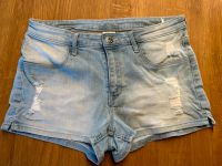 H&M Shorts kurze Hose Gr. 170 Blau TOP ZUSTAND Hessen - Waldbrunn Vorschau