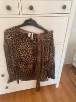 Bluse Hemd Damen silk Leopard Größe L seide Mango mit Gürtel Essen - Essen-West Vorschau