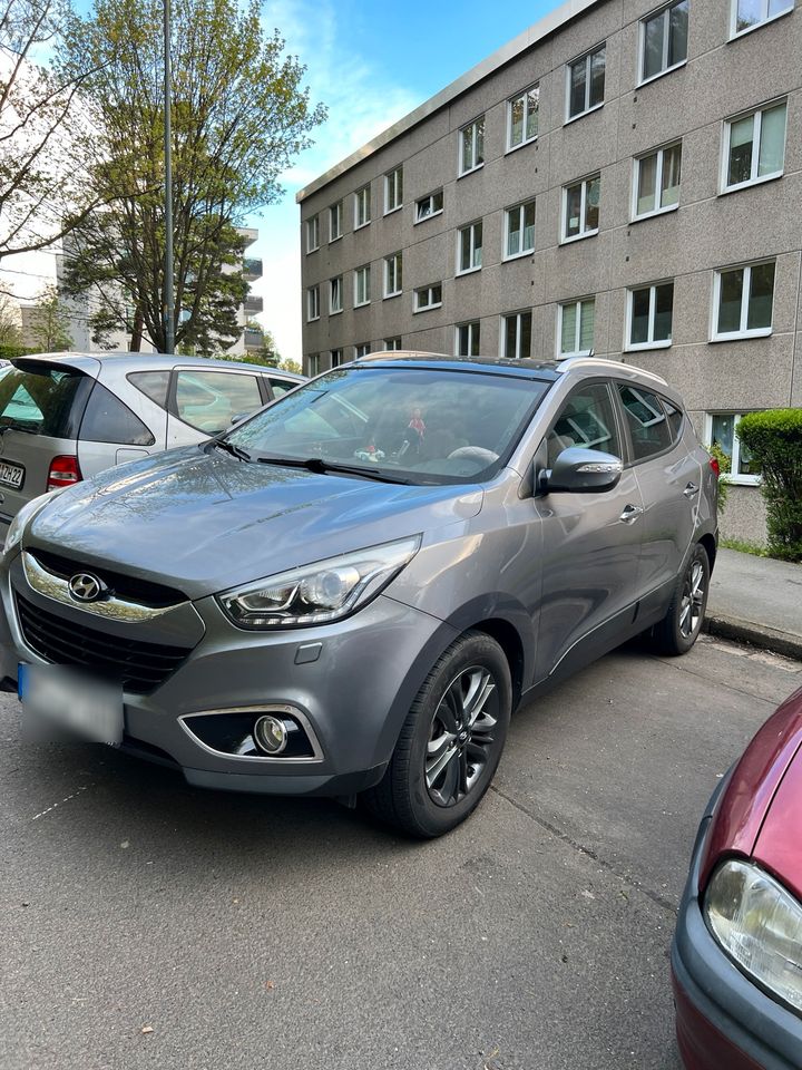 Hyundai , Tucson , ix35. Automatik 2.0 Tdi 184 ps in Marburg