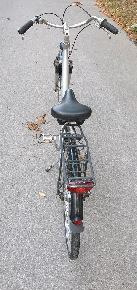 Alu Damen Fahrrad 28 Zoll in München