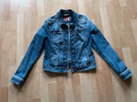 Street One Jeansjacke Jacke blau Gr. 34 neuwertig! Niedersachsen - Delmenhorst Vorschau
