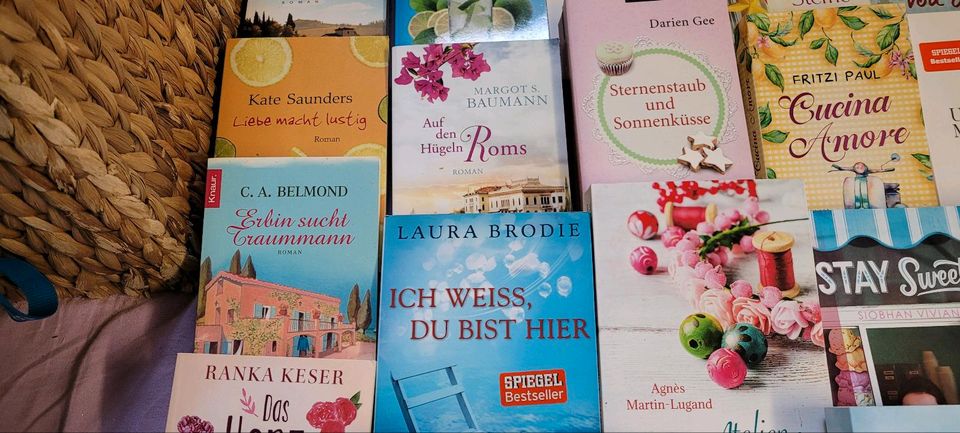 Bücher Paket Frauenromane in München