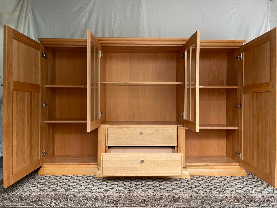 Wohnzimmer Vollholz Schrank in Wadern