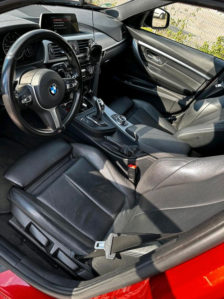 BMW F30 320i Xdrive (2018)+ 8 Reifen/Felgen in Mannheim