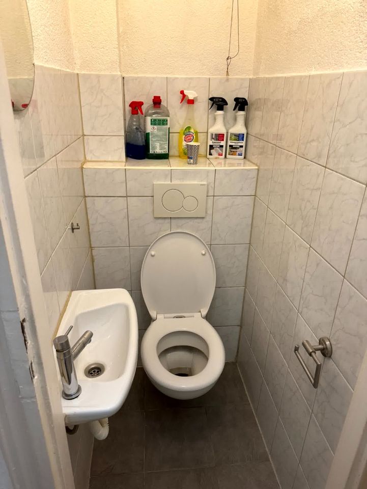 Möbliertes 1 Zimmer Apartment mit Küche und Bad 60489 Frankfurt Rödelheim in Frankfurt am Main