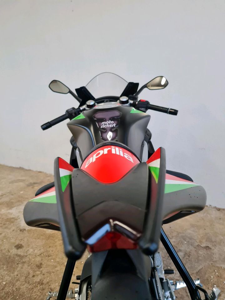 ✅Aprilia RS 125 GP Replica Tieferg 1.Hd ABS TÜV, SH, E5, LED 4tkm in Wyhl