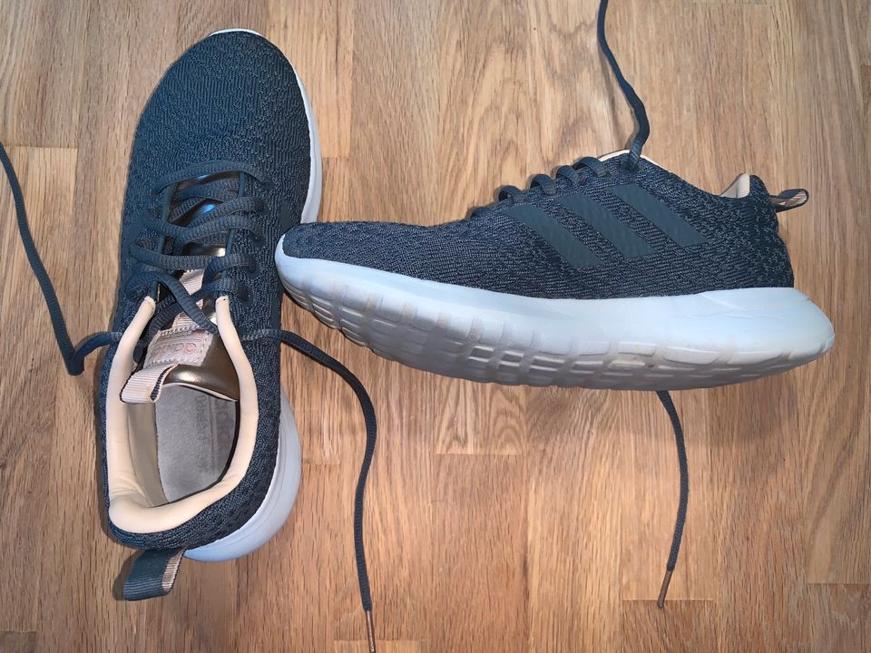 Adidas Sneaker Sportschuhe anthrazit - Roségold in Wabern