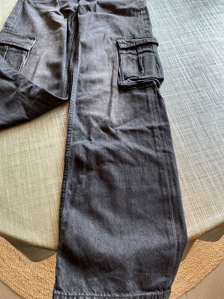 Mädchen Damen Jeans Cargo Hose Gr 34 / s wide leg neu mit Etikett in Schloß Holte-Stukenbrock