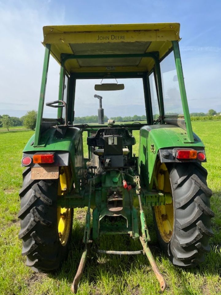 John Deere 1030 S Oldtimer-Traktor in Südlohn