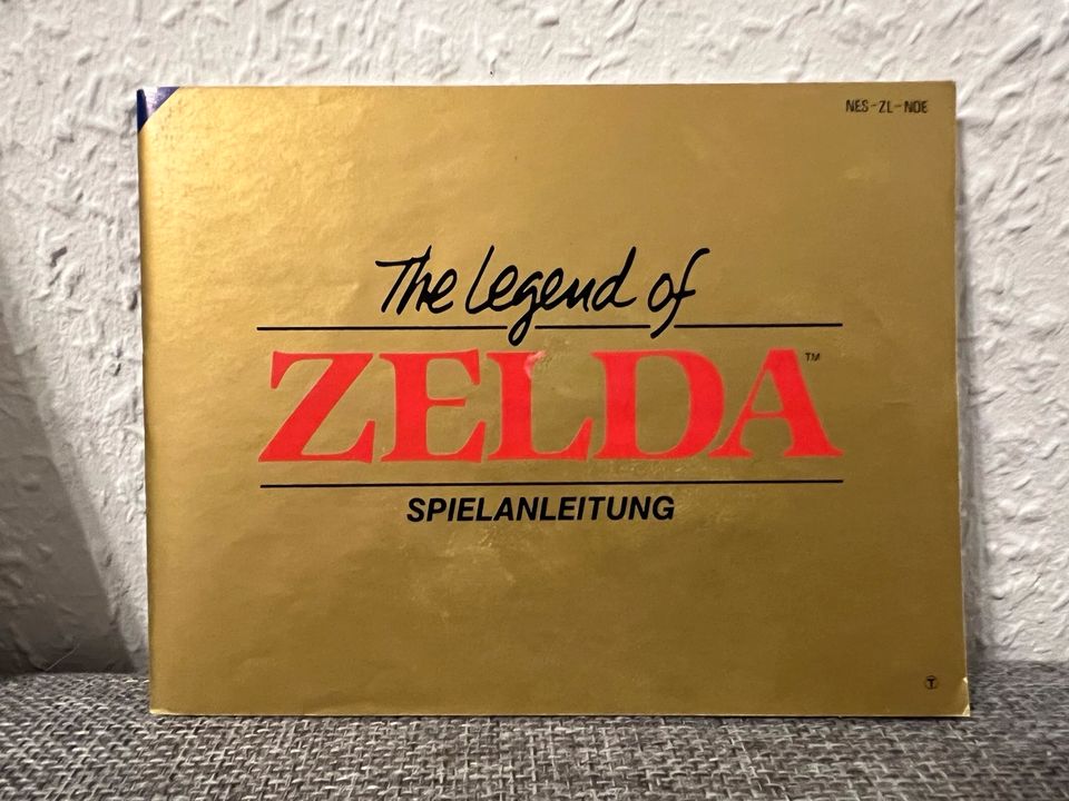 Zelda NES komplett mit OVP, Anleitung und Karte Top Zustand in Dinslaken