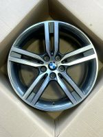 BMW 5er G30 G31 18 Zoll Doppelspeiche 844 Alu 6894842 8,0J Hessen - Maintal Vorschau