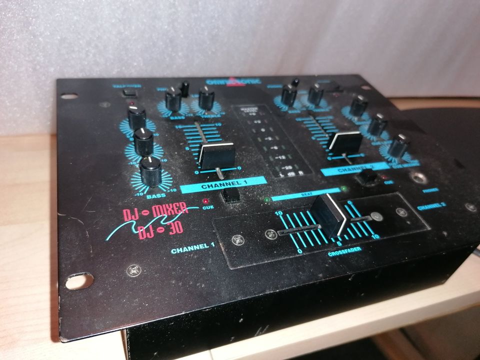 Omnitronic Dj-Mixer DJ-30 in Niedersachsen - Barsinghausen | Weitere Audio  & Hifi Komponenten gebraucht kaufen | eBay Kleinanzeigen ist jetzt  Kleinanzeigen