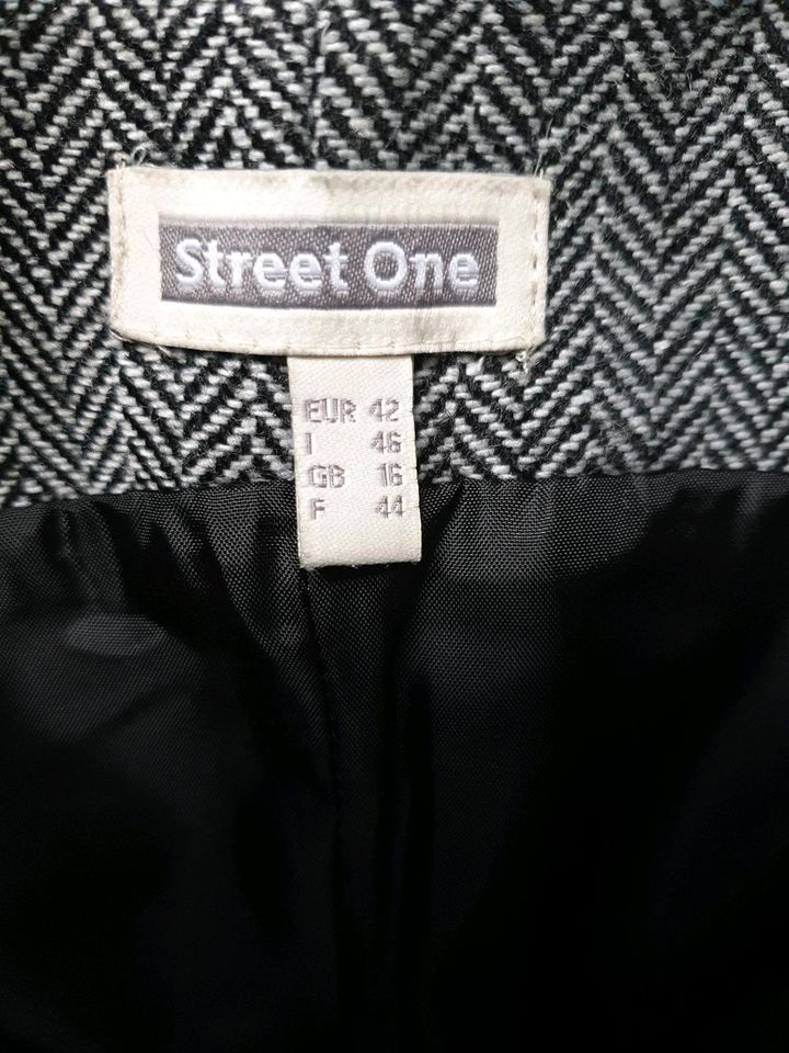 SCHICKES KLEID VON STREET ONE GR.42 in Dötlingen